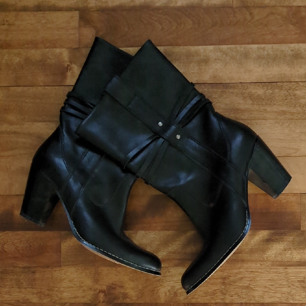 Seychelles Leather Boots